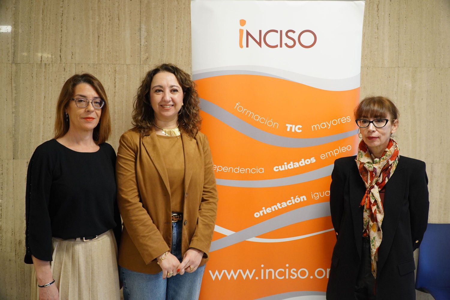 Eugenia Fernández Alonso, María Elena García Zalve y Ana Isabel Parras Ramírez